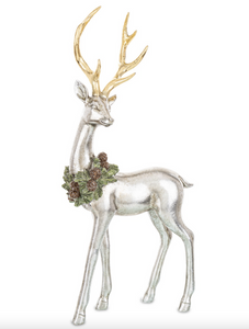 Christmas ornament/figure reindeer with wreath