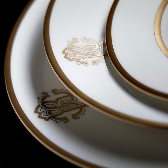 https://shop.archidzielo.pl/eng_pl_Set-of-two-Roberto-Cavalli-Home-coffee-cups-from-the-Silk-Gold-collection-10953_4.jpg