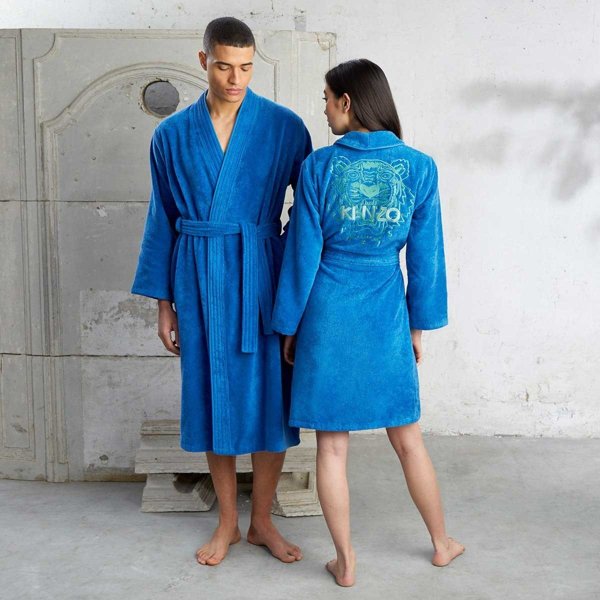 Kenzo bathrobe, from the Iconic collection (ElectrH)