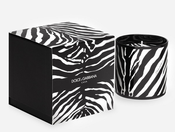 Lychee & Mulberry scented candle by Dolce&Gabbana, from the DNA collection