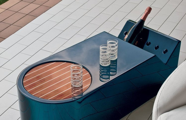 Longhi Roadster Garden Table