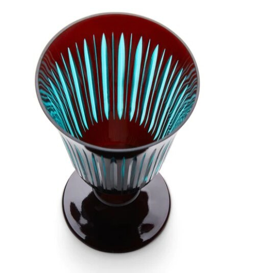 Zestaw czterech kieliszków do wina L'Objet z kolekcji Prism