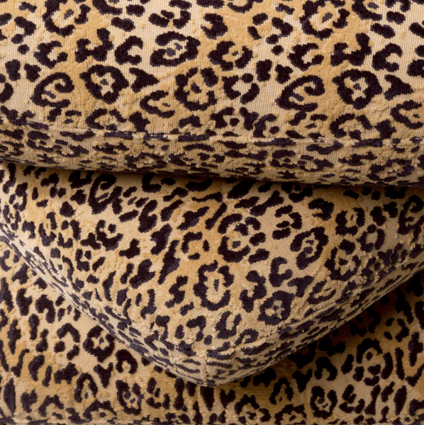 Greenwich Pouf by Eichholtz