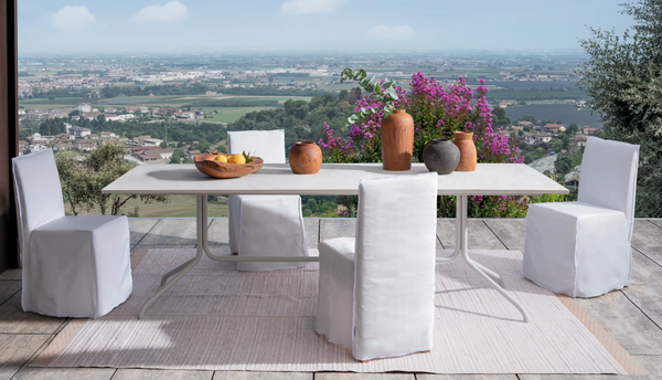 Brise 33 table by Gervasoni 1882