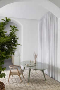 Stół Dom Edizioni Andrea