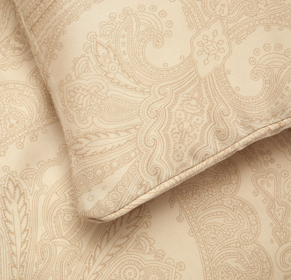 Ralph Lauren Home bedding set, from the Doncaster (Coastal) collection