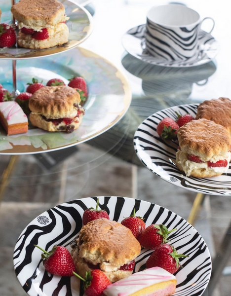 Set of six Roberto Cavalli Home tea cups, from the Zebrage collection