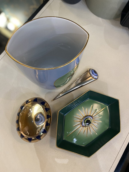 L'objet vase from the Lito collection