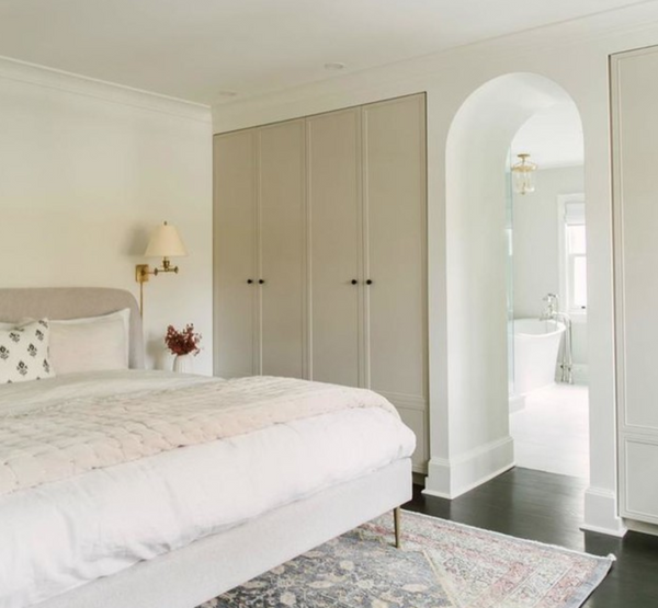 Dorchester wall lamp designed by Chapman & Myers Visual Comfort brand