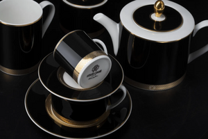 Cukiernica Roberto Cavalli Home, z kolekcji Python Black