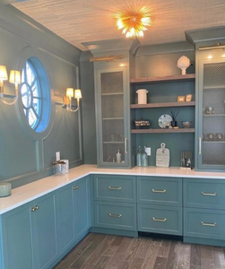 Plafon Strada Small projektu Kelly Wearstler marki Visual Comfort