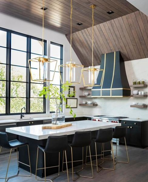 Ian K pendant lamp.Fowler Presidio