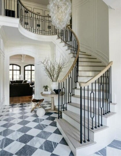 Julie Neill Talia Grande chandelier