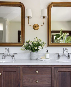 Thomas O'Brien Vendome wall lamp 