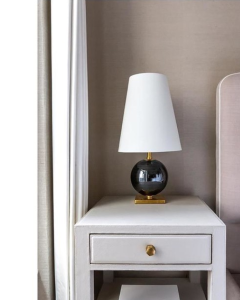 Lampa stołowa Kate Spade New York Corbin Mini marki Visual Comfort