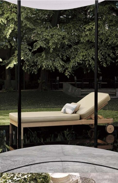 Armani Casa Timothy Lounger