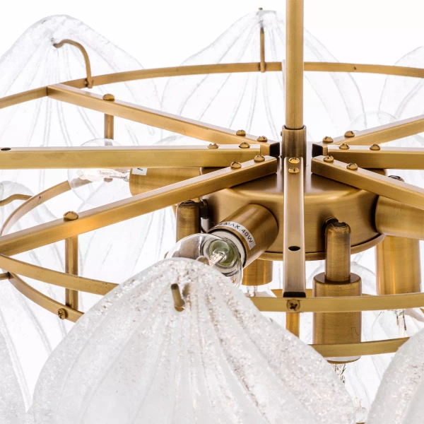 Eichholtz Novida chandelier