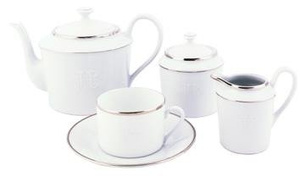 Set of six Gianfranco Ferré Home Profile Gold cups