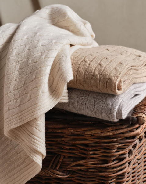 Ralph Lauren Home blanket, from the Cable (Grey) collection