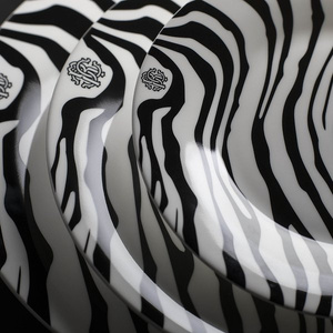 Talerz do zupy Roberto Cavalli Home, z kolekcji Zebrage