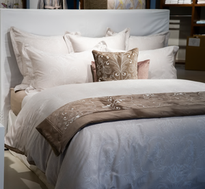 Poszewka na poduszkę Yves Delorme, z kolekcji Tenue Chic