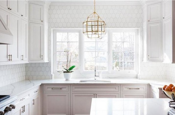 Suzanne Kasler Morris Medium Pendant Lamp