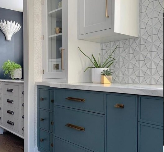 Aerin Hampton wall lamp by Visual Comfort