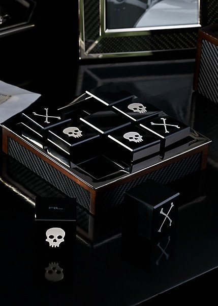 Kółko i krzyżyk Sutton marki Ralph Lauren Home