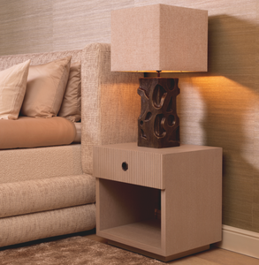 Enzo table lamp by Eichholtz