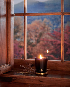 Ralph Lauren Home Round Hill Scented Candle 