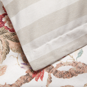 Ralph Lauren Home duvet cover, from the Elsie (Cream collection