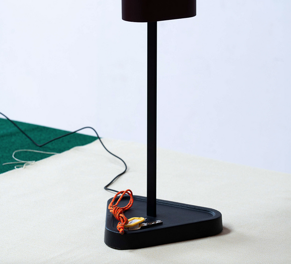 Lampa stołowa Emi marki Flos