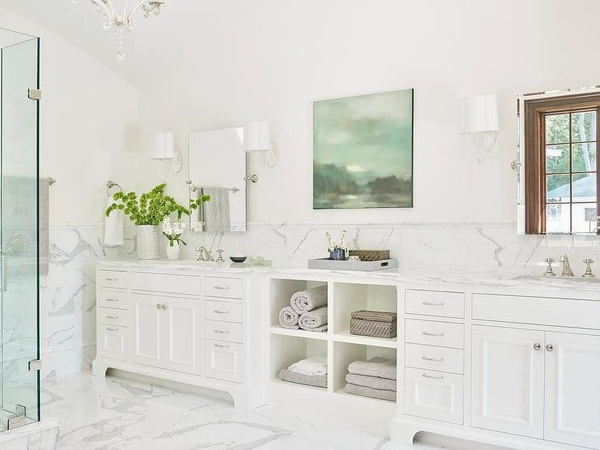 Barbara Barry Simple Scallop wall lamp