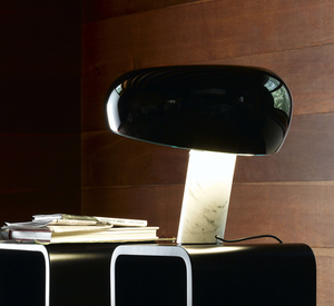 Snoopy table lamp by Flos