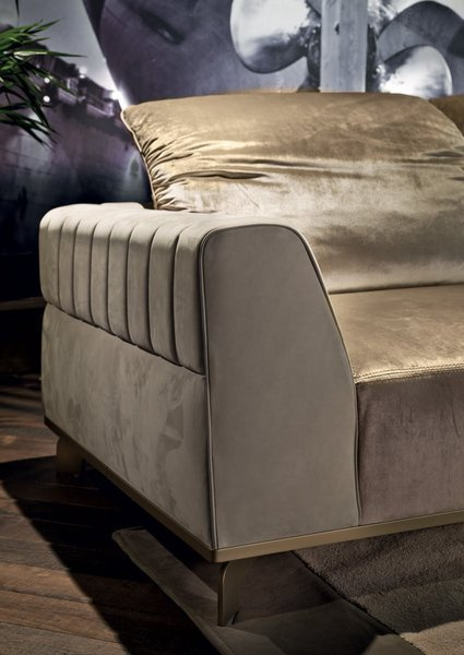 Longhi Sheffield Sofa