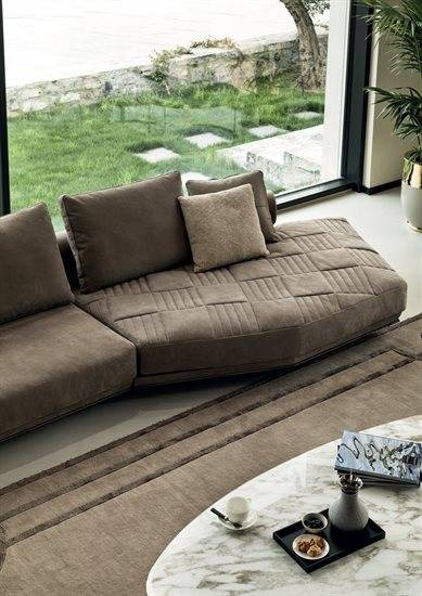 Longhi Oppengheim Sofa