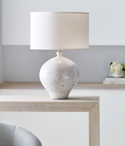 Lampa stołowa bezprzewodowa Gaios 13" projektu Aerin 