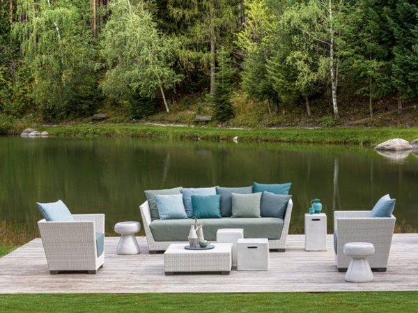 Inout 44 side table by Gervasoni 1882