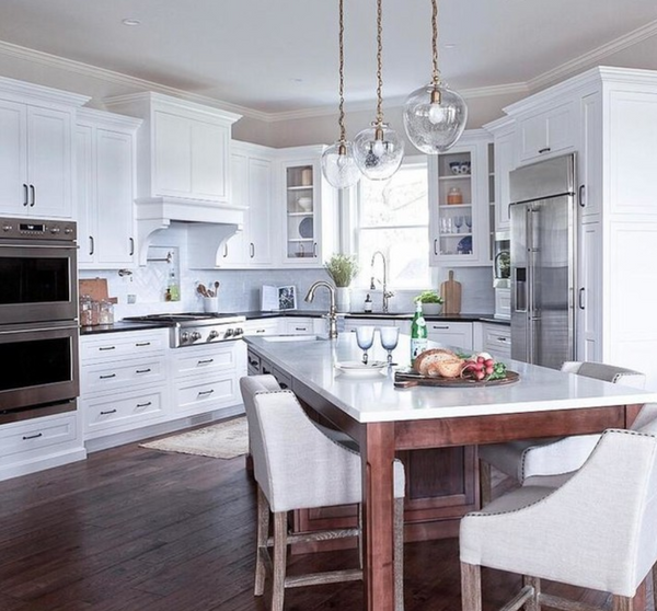 Lampa wisząca Katie Acorn projektu Thomas O'Brien marki Visual Comfort