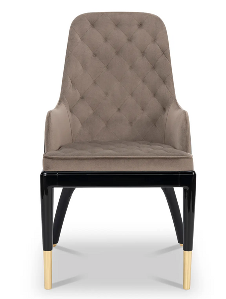 Charla King chair by Luxxu
