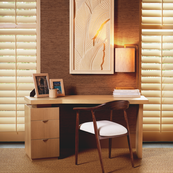 Volturno table lamp by Eichholtz