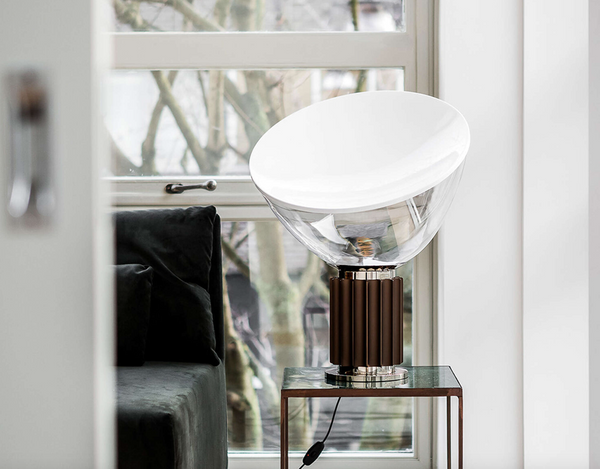 Lampa stołowa Taccia Small marki Flos