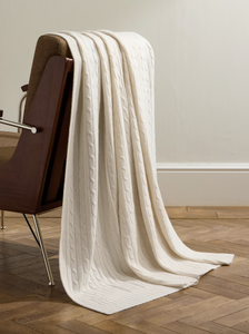 Koc kaszmirowy marki Ralph Lauren Home, z kolekcji Cable Cashmere (cream)