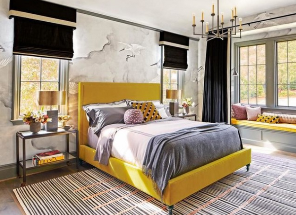 Thomas O'Brien Ziyi Chandelier