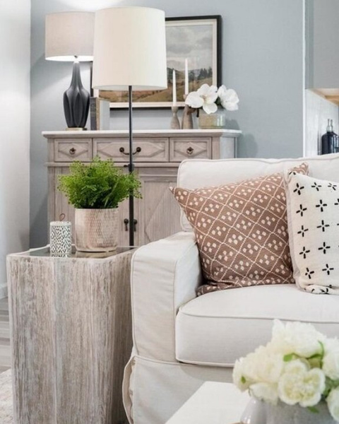 Bryant floor lamp by Thomas O'Brien