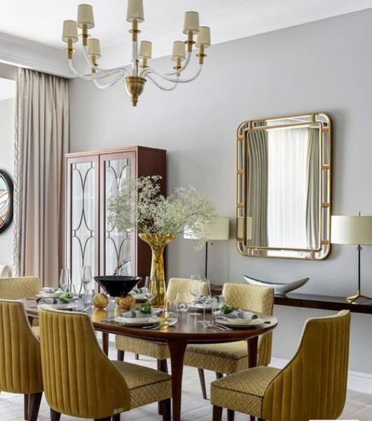 Thomas O'Brien Vivian Large Chandelier