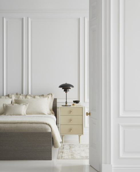 Thomas O'Brien Whitman Table Lamp