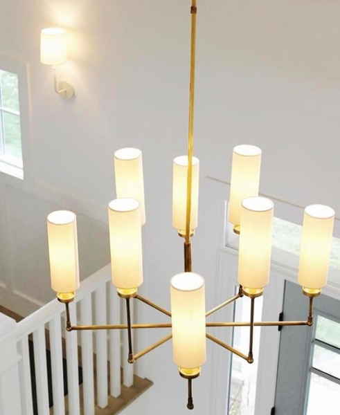 Thomas O'Brien Ziyi Chandelier