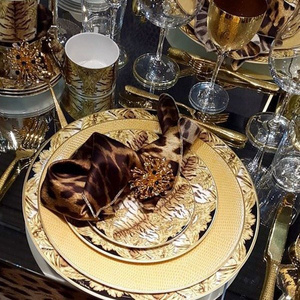 Mały Półmisek Roberto Cavalli Home, z kolekcji Lizzard (Gold)