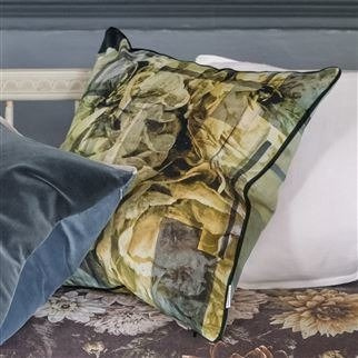 Designers Guild Fleur Noveau Birch decorative pillow